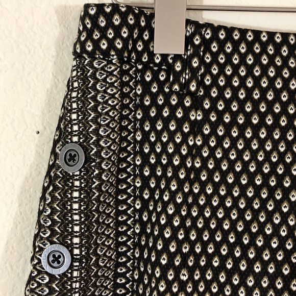 CLOSEOUT \Anthropologie\• Cartonnier Patterned Shorts - Picture 3 of 8